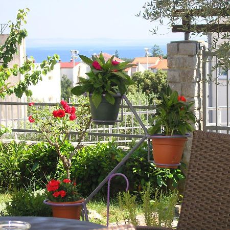 Apartments Oribella Кърк Екстериор снимка