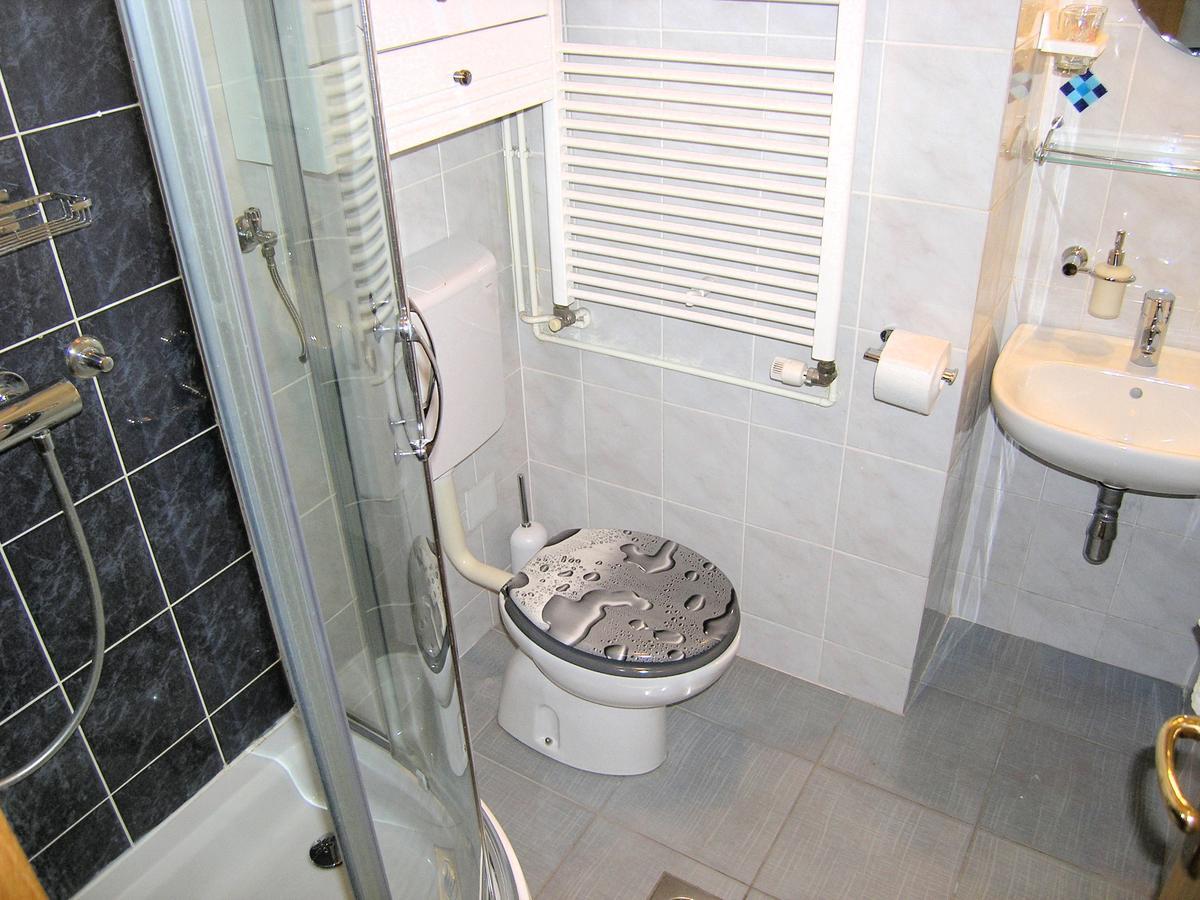 Apartments Oribella Кърк Екстериор снимка