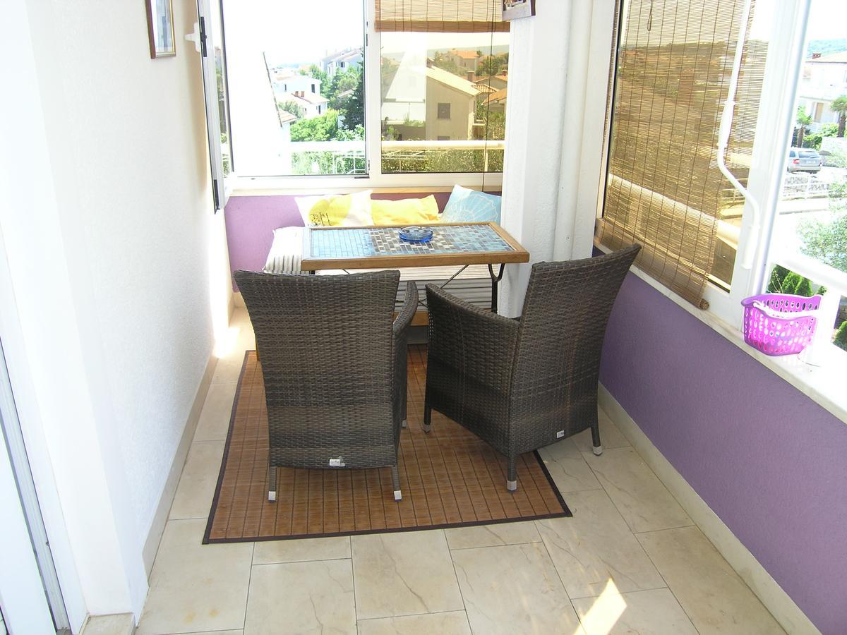 Apartments Oribella Кърк Екстериор снимка