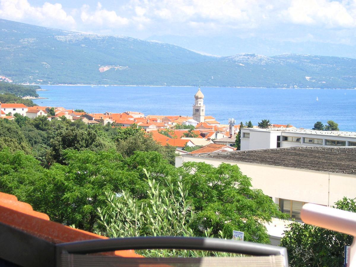 Apartments Oribella Кърк Екстериор снимка