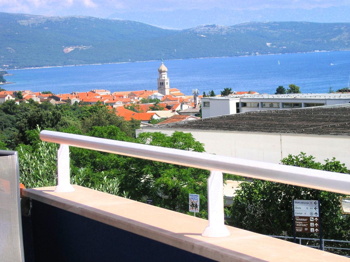 Apartments Oribella Кърк Екстериор снимка