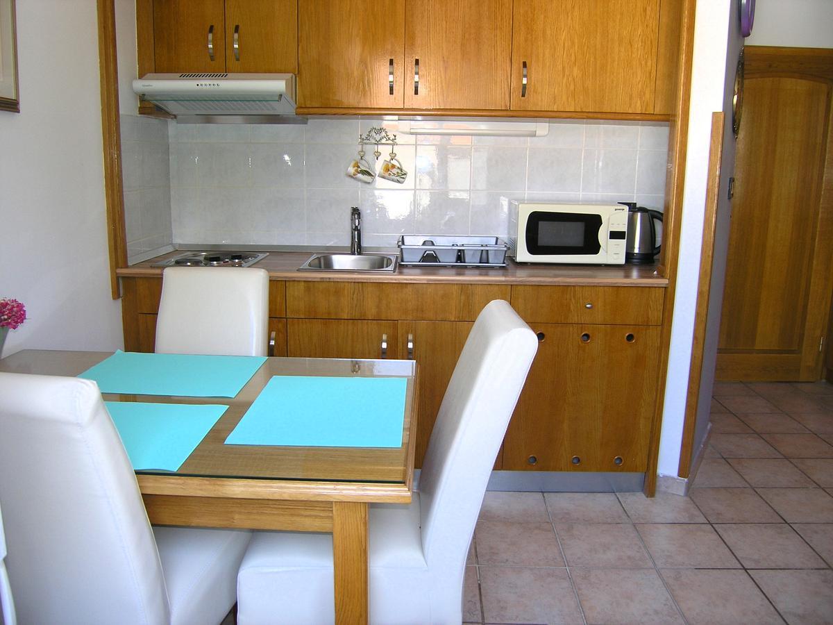 Apartments Oribella Кърк Екстериор снимка