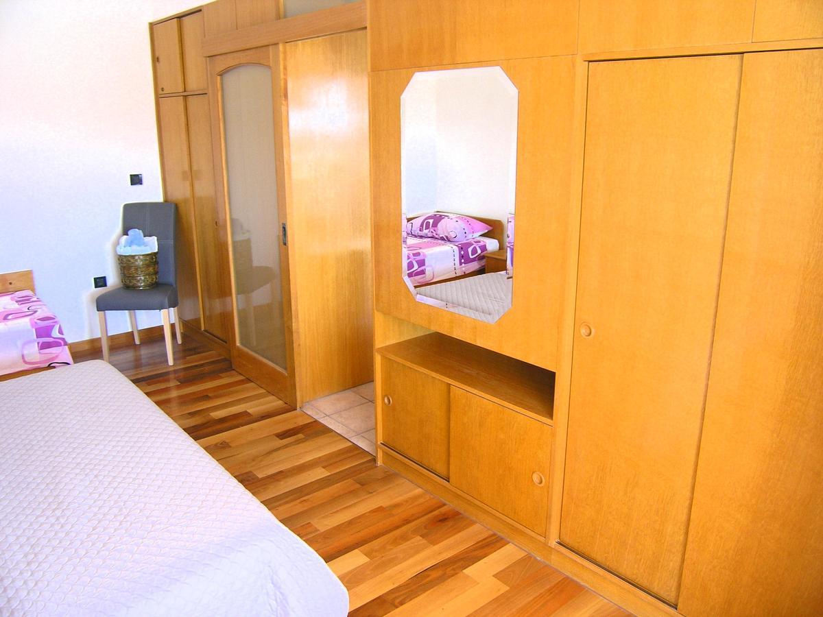 Apartments Oribella Кърк Екстериор снимка